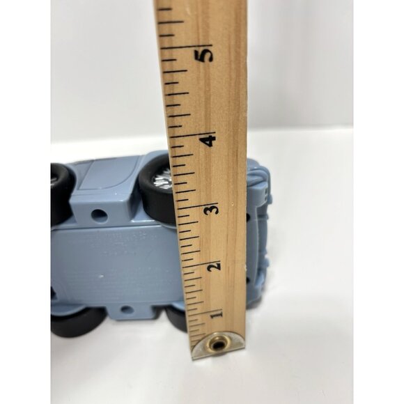 Finn McMissle Cars 2 Kids Toy Car Talking Action Figure from Movie-  GUC Talks! - Picture 8 of 8